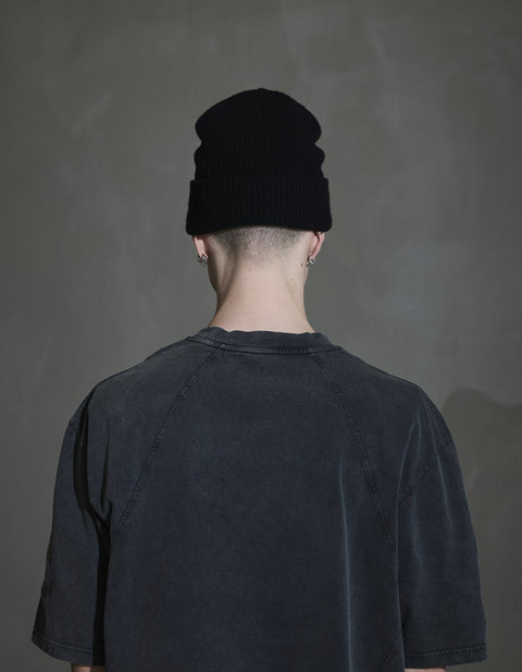 Diamond Plaque Beanie - Black