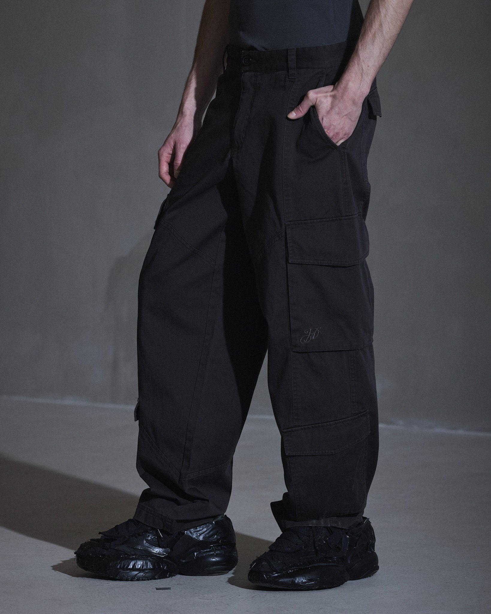 Cargo Twill Trousers - Dark Grey – Han Kjøbenhavn
