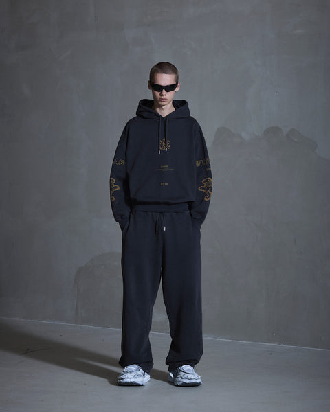 Ultras Oversized Hoodie - Black