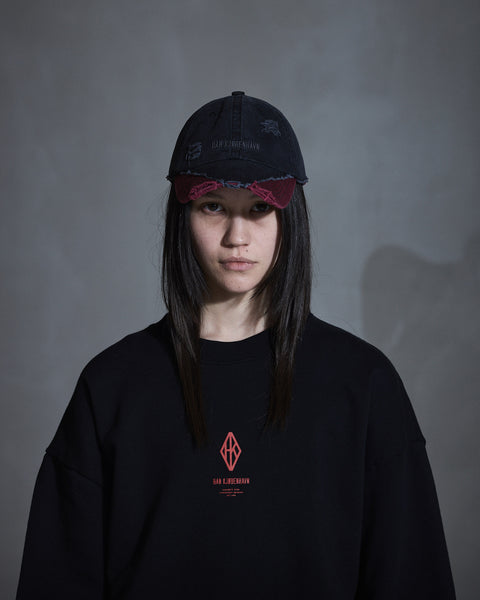 Diamond Cap - Black/ Burgundy