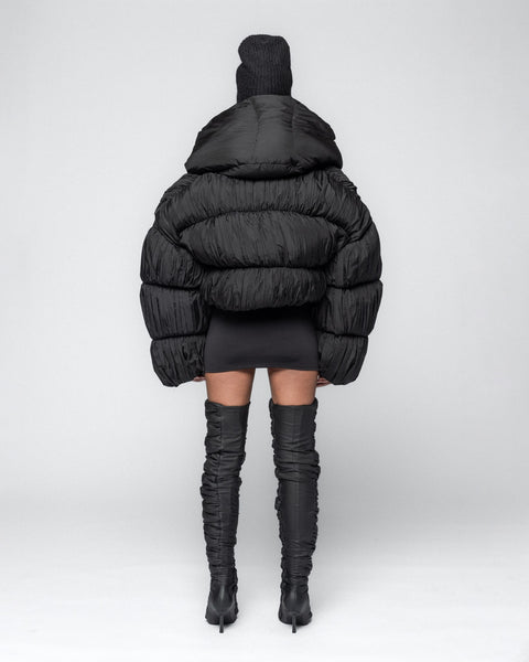 Pleated Down Puffer Jacket - Black